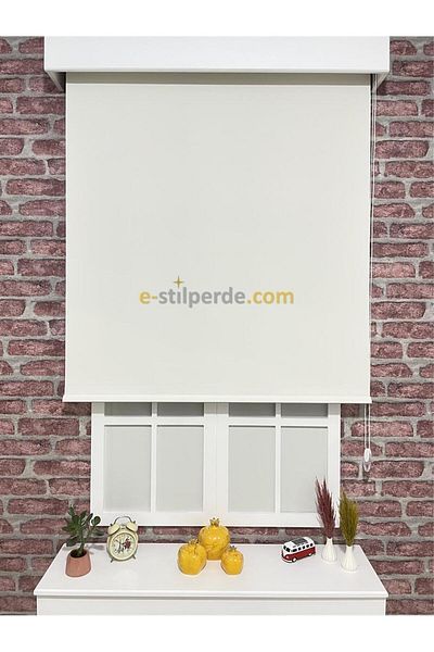 IŞILTI Perde Sistemleri Blackout (Blackout) Roller Blind Ecru (Skirt Without Slice)