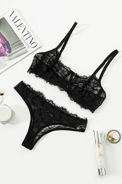 La Linaa Anna Black Lace Underwire Capless Panty Bra Set