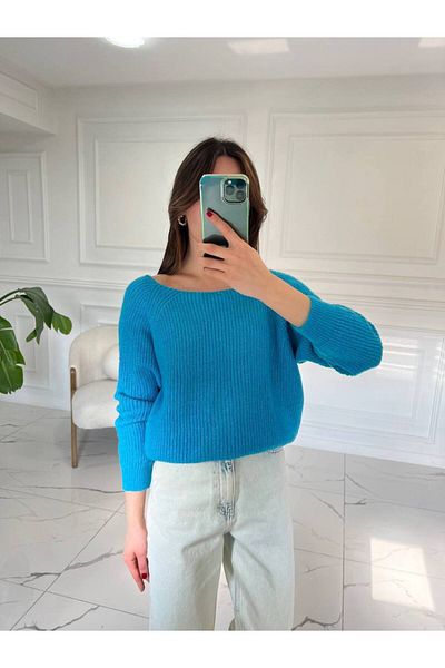HZL Two-Way Detailed Sweater