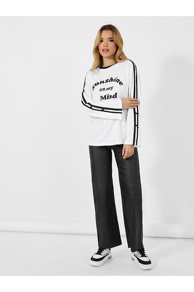 Styli Oversized Slogan Print T-Shirt with Bow Detail
