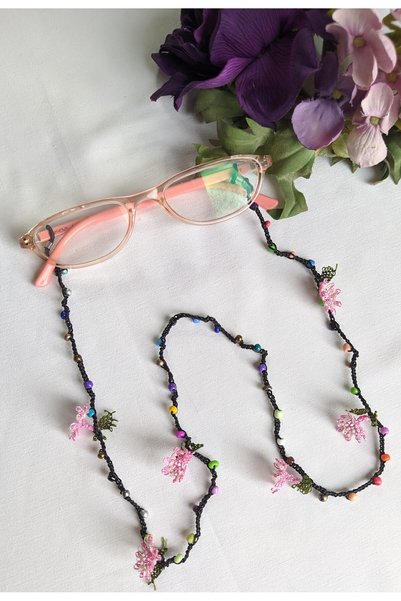 Bircan Hediyelik Narcissus Needlepoint Glass Beaded Pink Glasses Lanyard