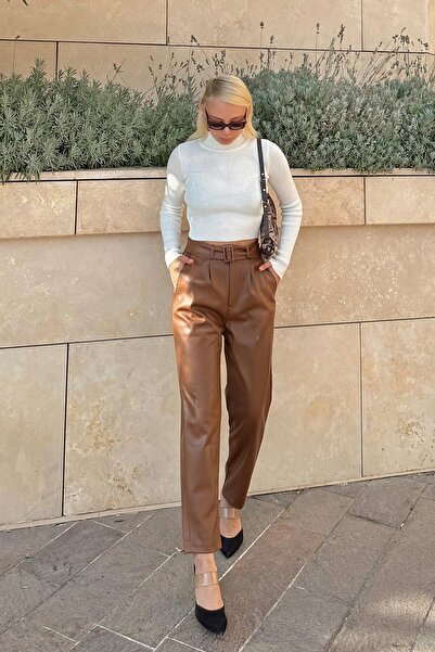 Swist Hnědé dámské mrkvové kalhoty z umělé kůže s vysokým pasem