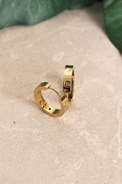 Jack Ferrero ÇELİK ALTIN KAPLAMA ZİRKON TAŞLI VİP KÜPE