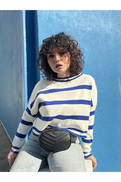 24TH DESIGN Striped Crop Knitwear Sweater