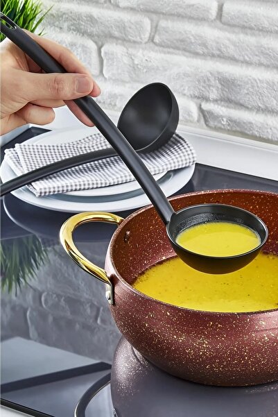 Tanemce 1 Piece Practical Fireproof Non-Stick Teflon Dipper - 220 Degree Resistant Teflon Serving Dipper