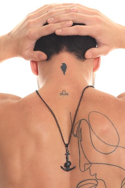 LABALABA Men's Black Oxide Plated Skull & Anchor Symbol Pendant Necklace
