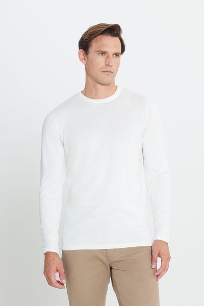 AC&Co / Altınyıldız Classics Men&#39;s Ecru Standard Fit Normal Cut Warm Crew Neck Knitwear Sweater