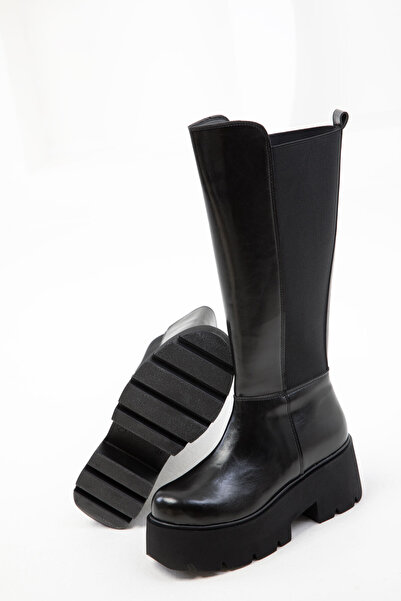 SOHO Dámské černé kozačky – model 19784