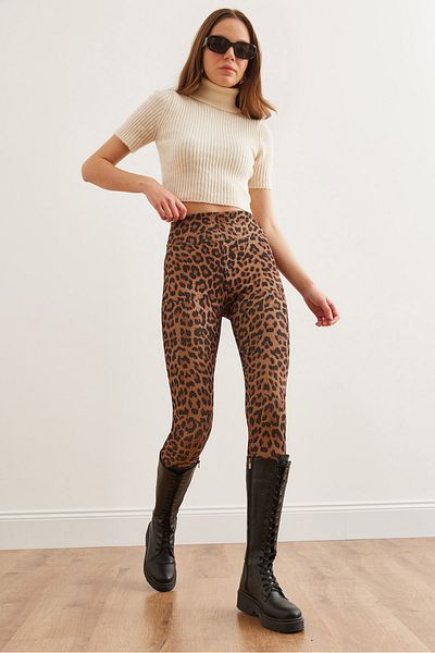 Olalook Braune, gerippte Leoparden-Leggings mit hoher Taille für Damen TYT- 19000087