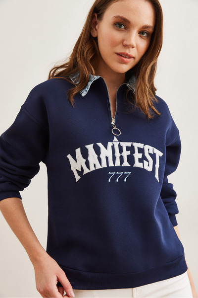 Olalook Kadın Lacivert Denim Yaka Fermuarlı Nakışlı Şardonlu SweatshirtSWT-19000706