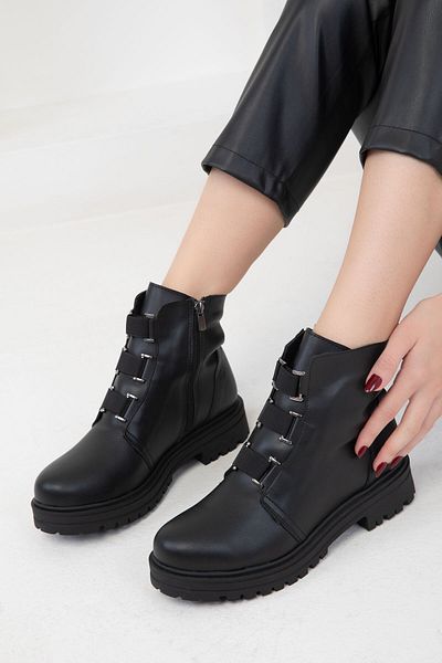 SOHO Μαύρα γυναικεία μποτάκια - 2005 Model Bootie