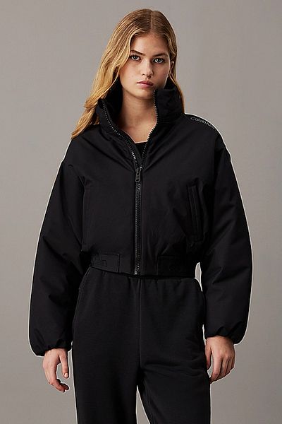 Calvin Klein Stílusos női kabát magas gallérral és cipzárral - márkalogóval, napi használatra