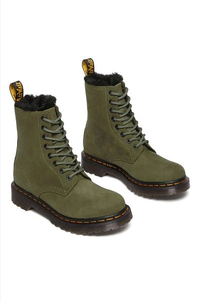 Dr. Martens Stiefel & Booties Damen / Mädchen Olive Buffbuck & Black Milo Fur