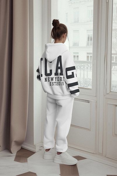 Trendyol Collection Sada pletených tepláků s potiskem Ecru Slogan Twoaw25Em00015