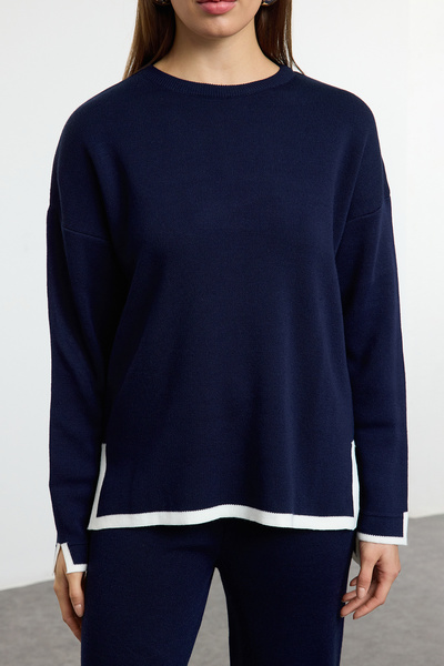 Trendyol Collection Sötétkék széles szabású kontraszt színű kötöttáru alsó-felső szett TWOAW24AU00062