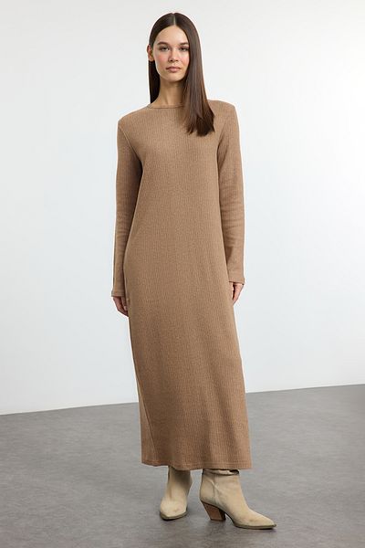 Trendyol Modest Μπεζ μαλακό ύφασμα πλεκτό φόρεμα TCTAW25EB00141