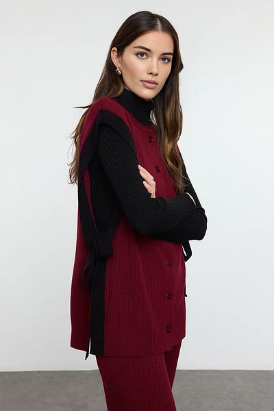 Trendyol Modest Burgundy Blocked Slit Knitwear Vest and Trousers Set - Tctaw24Us00087