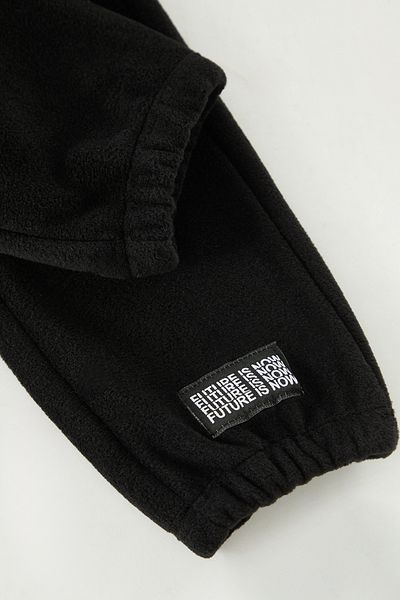TRENDYOLKIDS Black Boy Knitted Mini Me tepláky Tkdaw25Ea00016