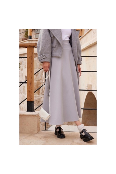 OllaCollection تنورة نيفي سكوبا