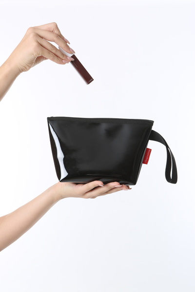 Baghashtag Makyaj Çantası Cosmetic Bag Mockup