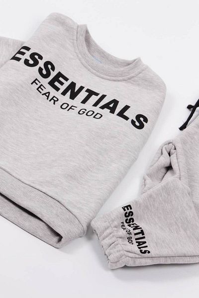 MİO Set unisex cu 3 fire Essentials gri