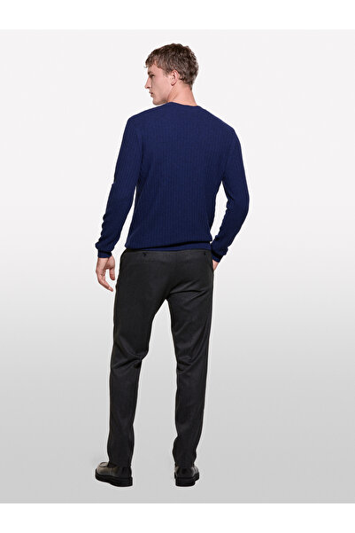 Sisley Ανδρικό πουλόβερ με λαιμόκοψη σε μπλε ναυτικό χρώμα, μείγμα από μαλλί, κανονική εφαρμογή