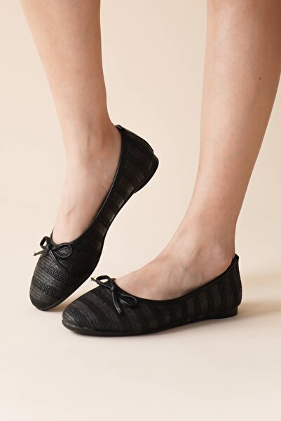 Lizzu Чорні плетені жіночі балетки Giorna - Прямі плетені