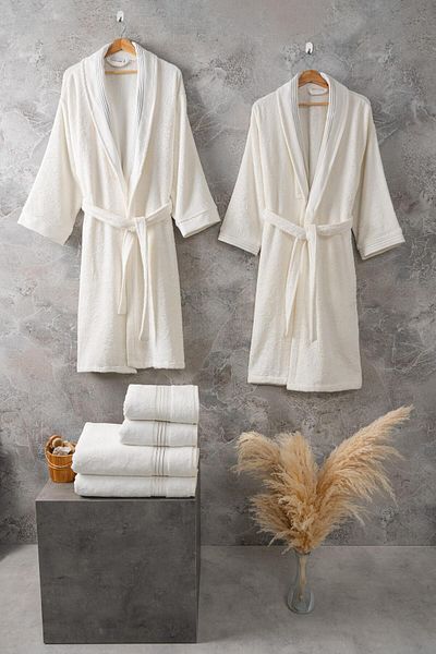 Altınbaşak Flame Ivory Bamboo Cotton Family Bathrobe Set