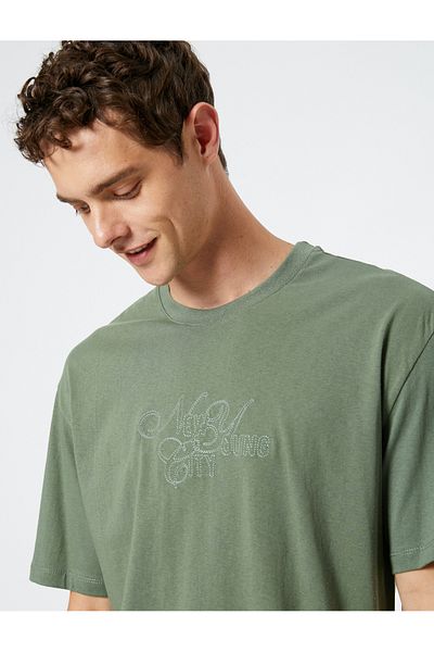 Koton Κεντημένο T-Shirt Relax Fit Crew με κοντό μανίκι