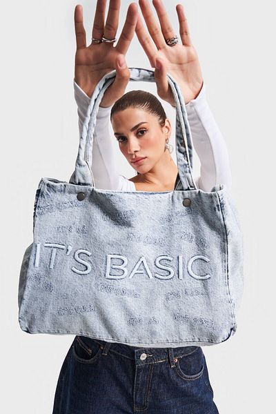 its basic Denim Color IT'S BASIC Geantă din denim de mărime medie, cu închidere cu capse brodate