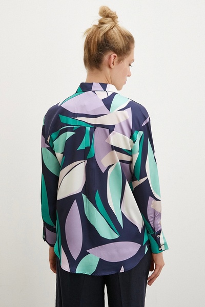 Never more Purple Patterned V-Neck Shirt