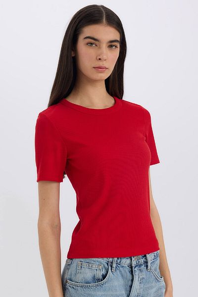 DeFacto Rotes Slim-Fit-Camisole-T-Shirt mit Rundhalsausschnitt – E4268ax24au