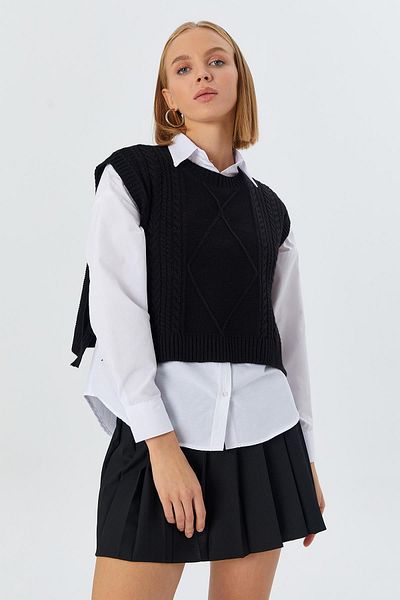 Shopping Shop Black Laced Sweater