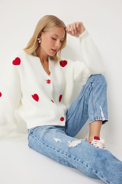Lovelyİstanbul White Oversize Knitwear Cardigan - Heart Motif Lpf0050