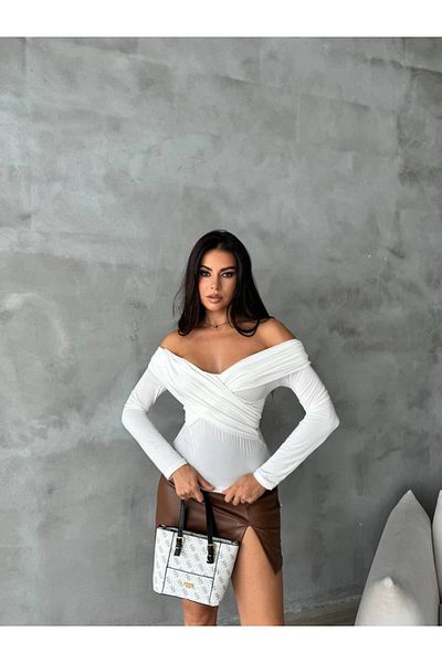 alenmoda Asymmetrical Madonna Collar Long Sleeve Sandy Crop Blouse