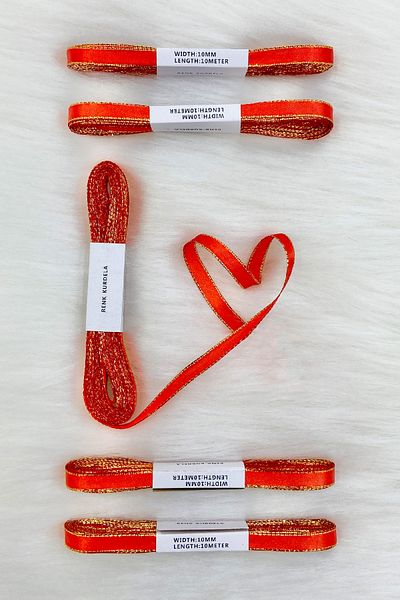ZEYMERADE Red Satin - Gold Glitter Ribbon, 1 cm X 10 Meters, Special Day Gift Decoration Ribbon