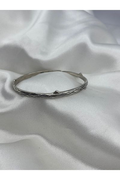 Yıldız Accessory Adjustable Steel Bracelet with Thorn Detail (When You'Re the Rose)