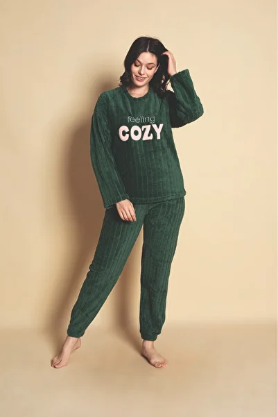 CALİA Women's Ribbed Pajamas and Towel Set - Crew Neck, Plush Winter