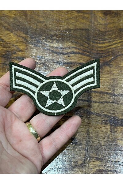 Gönülden Tasarım ACCESORIUM DE CUCUTĂ EMBLEMA EMBLEMA STAR CULOARE KHAKI CU FIER DE FIER 8X3 CM