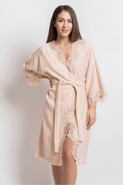 Gül Güler Lace Bathrobe Pearl Powder