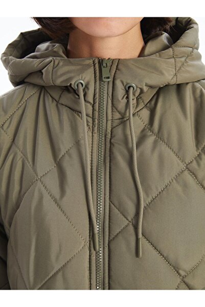 LC Waikiki Prošívaný dámský kabát s kapucí