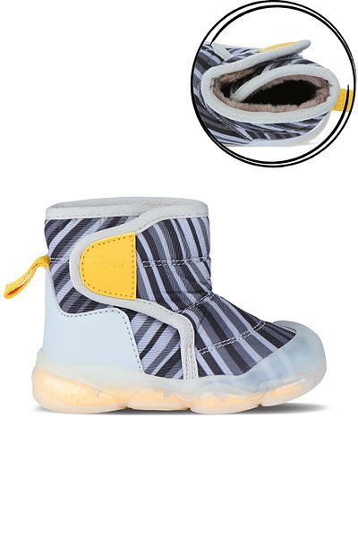 Vicco Size 19-25 Lightweight Children's Snow Boots with Lighted Fur Inside