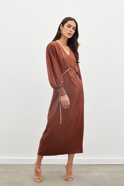 Sateen Rochie din satin cu centura cu lant - MARO