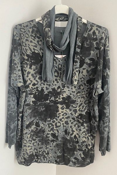 AYASOFYA OTANTIK Women's Italian Dark Gray Scarf Floral Print Oversize Long Sleeve Blouse