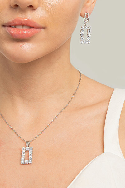 Lina Tia Kadın Kare Baget Model Zirkon Taşlı Çelik Gümüş Kaplama Su Yolu Koly...