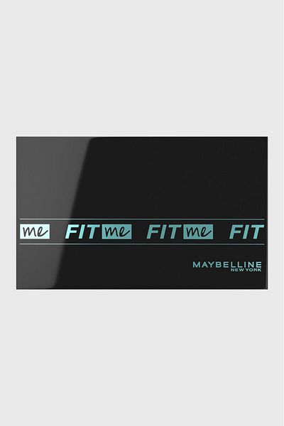 Maybelline New York , Fit Me foundation in a powder 118 Light Beige