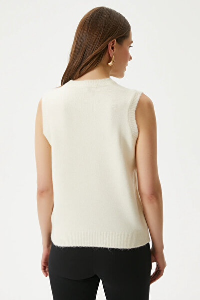 Luna Carina Women's Ecru Floral Detailed Knitwear Sweater