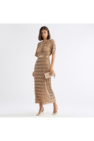 FAV Textured Round Neck Dress with Short Sleeves and Tie-Up Belt