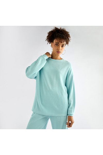 FAV Textured Long Sleeves T-shirt and Pants Set