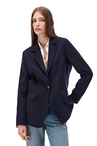 Perspective Sensorial Regular Fit Standard Length Fitted Sleeve Jacket Collar Navy Blue Jacket